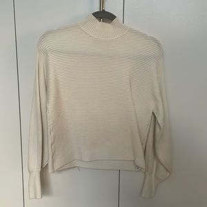 Zara White Sweater S